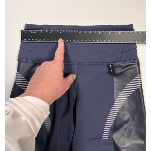 Athleta x Allyson Felix Womens Legend Shortie Bike Short Blue Size XS 980382-01 - Picture 12 of 16